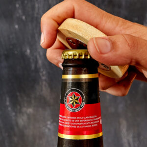 Apribottiglia magnetico in bambù SHERRY 4088 sottobicchiere