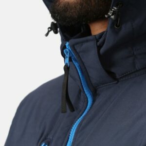 Giacca softshell con cappuccio TRA701